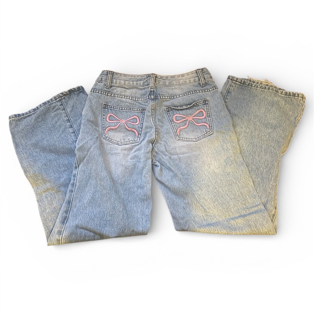 Chic Denim Flare Jeans with Pink Bow Details